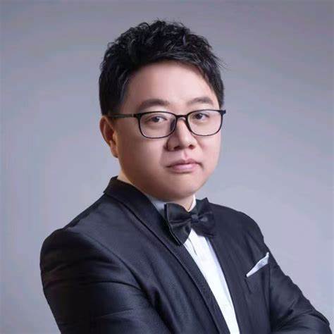 刘鸿志